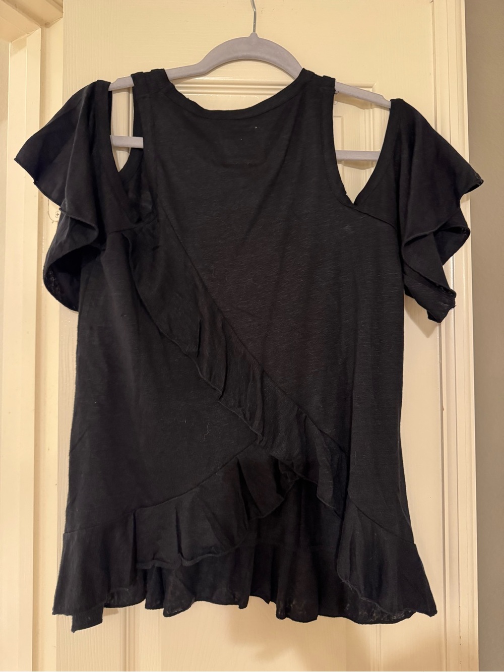 Chaser Black Cold-Shoulder Ruffle Sleeve Tank - Picture 2 of 4